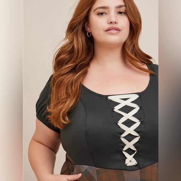 NWT Torrid Outlander Dress Plaid Lace-Up Bodice Fantasy | Size 6X / 30 - Picture 3 of 6